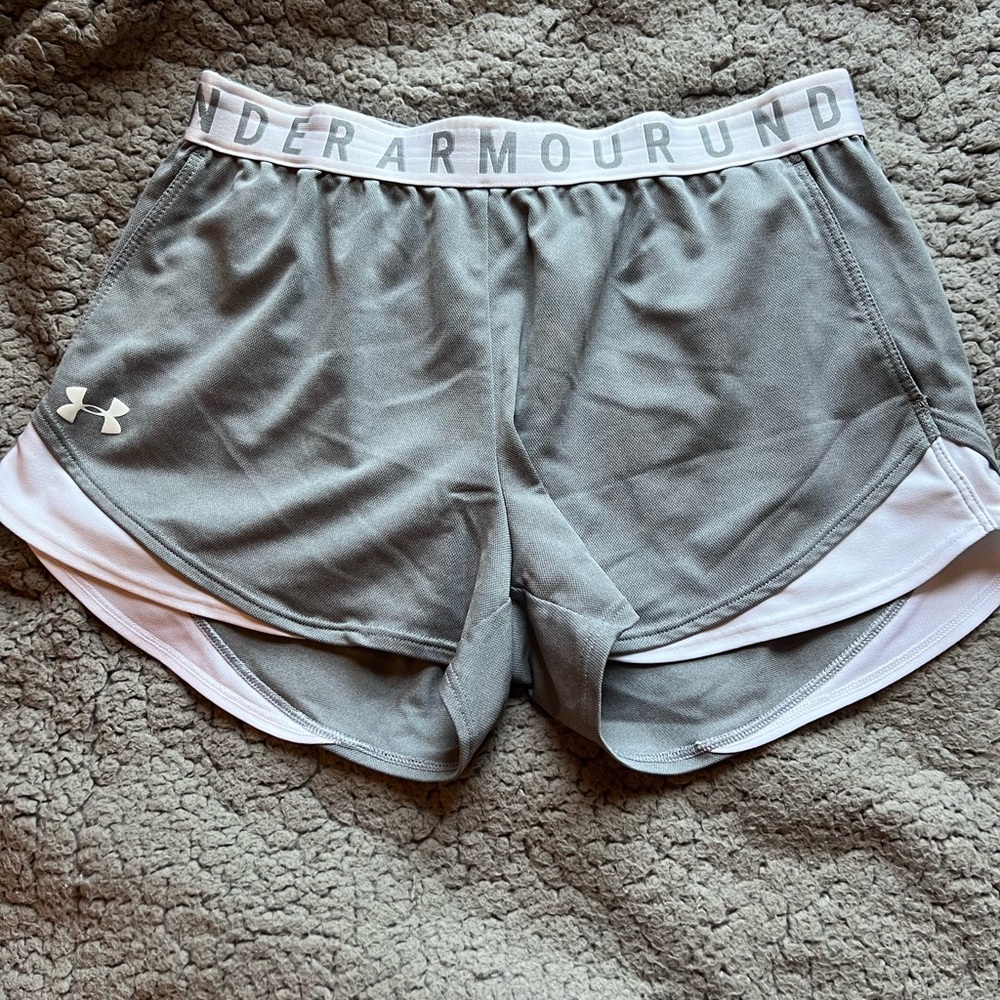 Gray Under Armor shorts